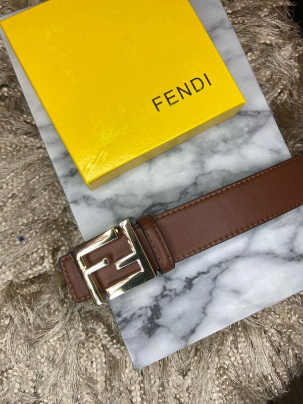 Cinturón Premium Fendi 134
