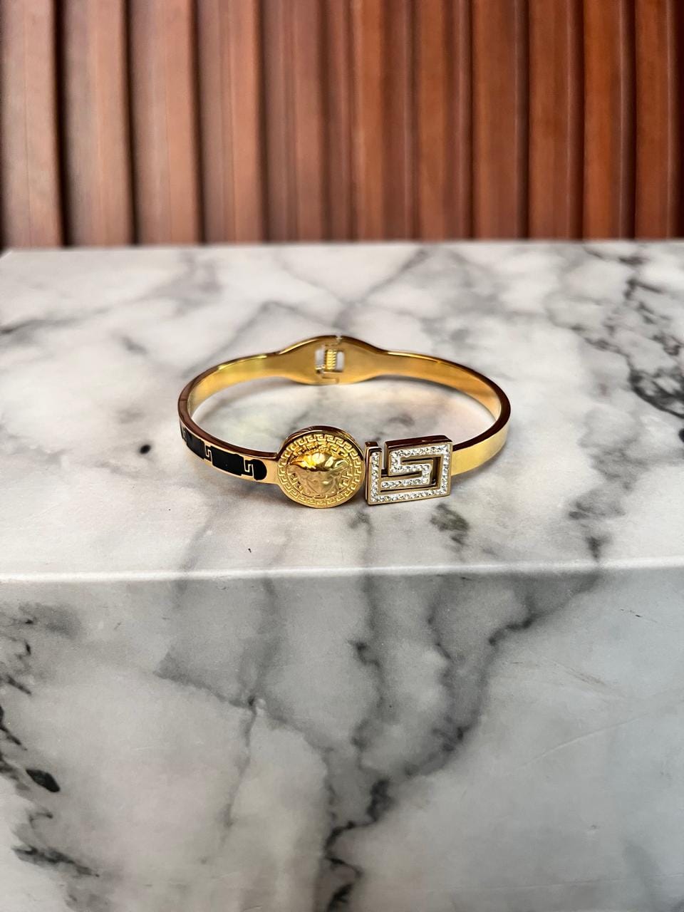 Brazalete Acero Inoxidable Versace 239