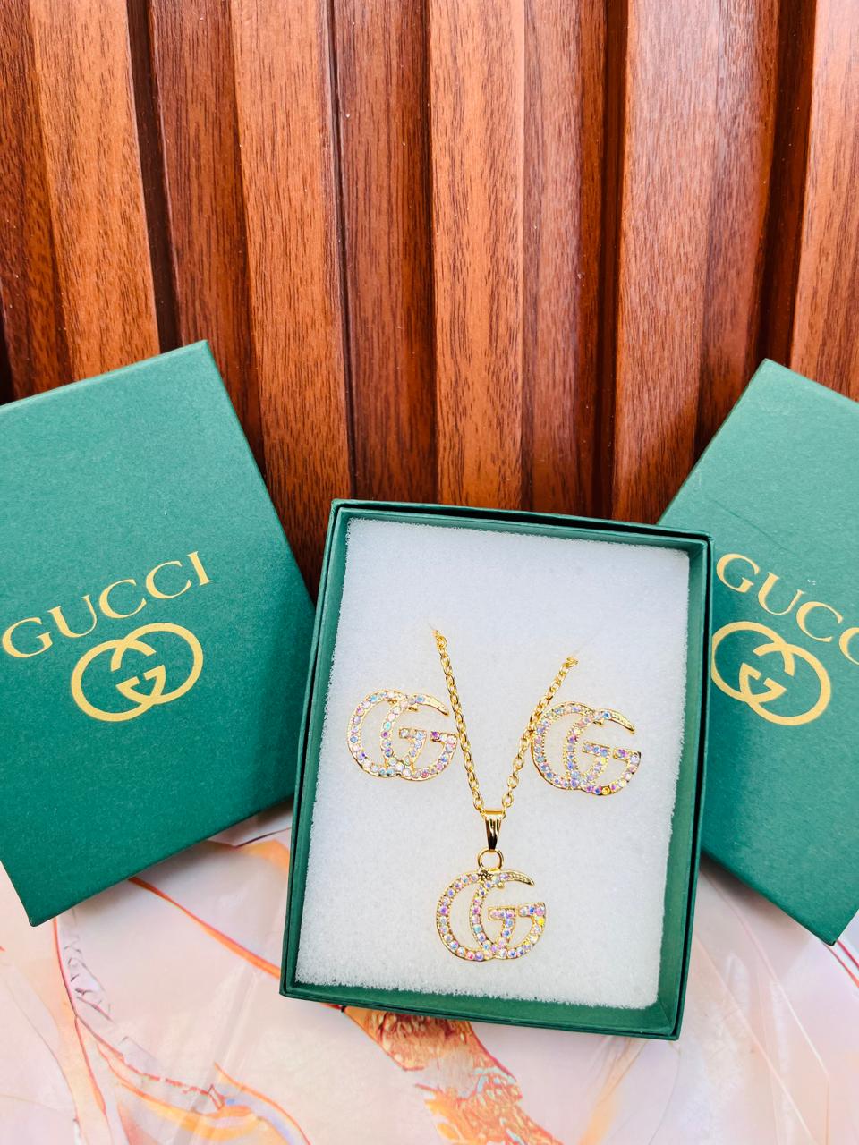 Set Acero Inoxidable Gucci Premium 352